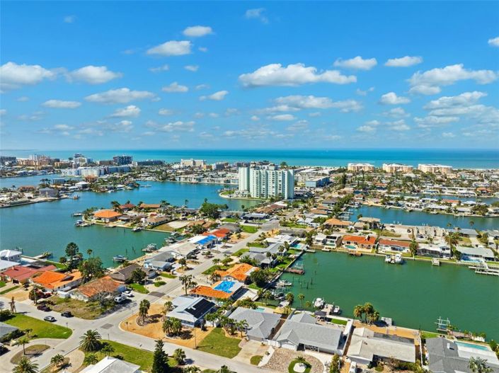 Image No.45-3 Bed Property for sale