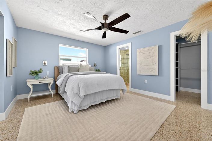 Image No.54-3 Bed Property for sale