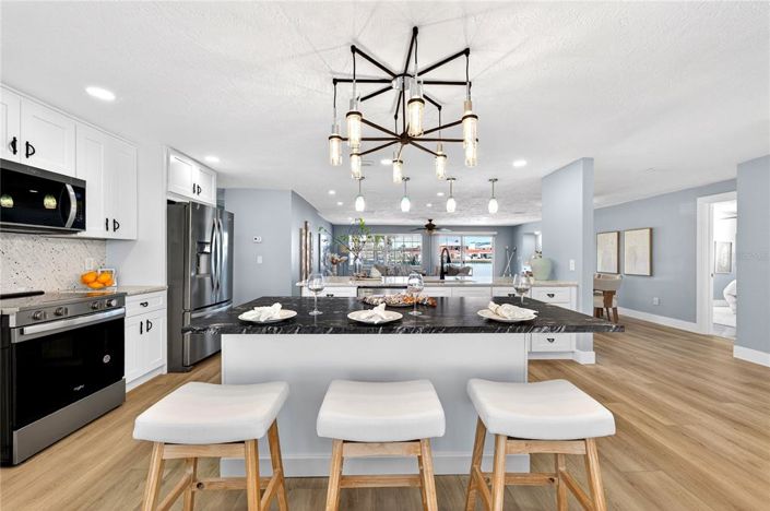 Image No.58-3 Bed Property for sale