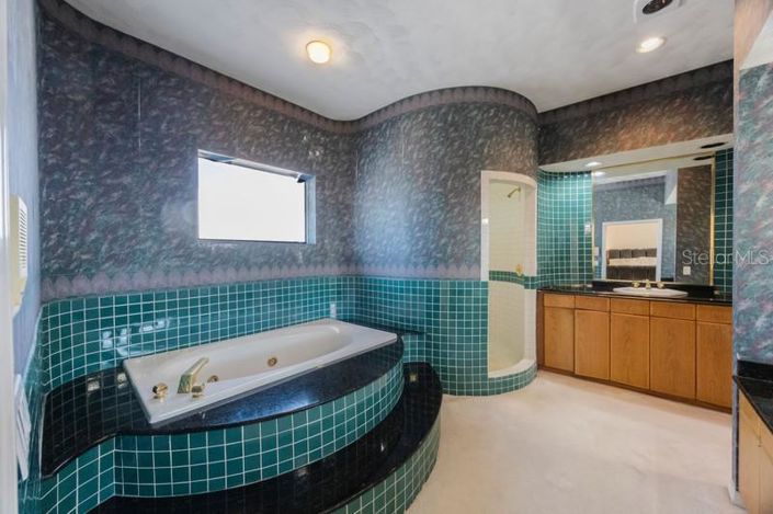 Image No.30-Propriété de 4 chambres à vendre à Floride