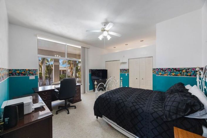 Image No.42-Propriété de 4 chambres à vendre à Floride