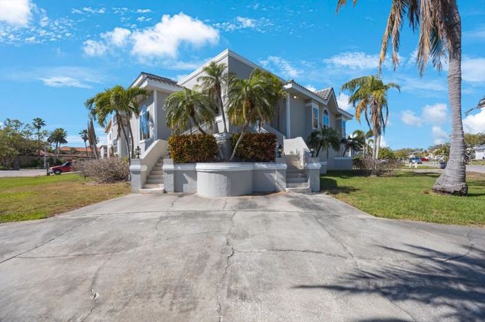 Image No.6-Propriété de 4 chambres à vendre à Floride