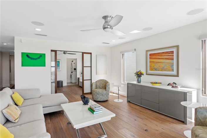 Image No.25-4 Bed Property for sale