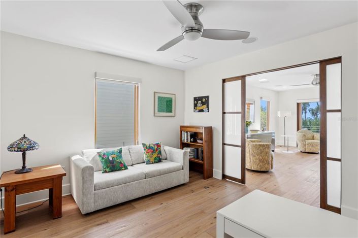 Image No.28-4 Bed Property for sale