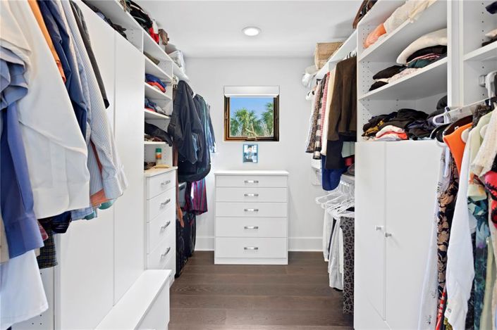 Image No.34-4 Bed Property for sale