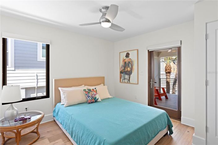 Image No.40-4 Bed Property for sale