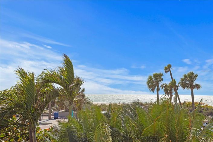 Image No.44-4 Bed Property for sale