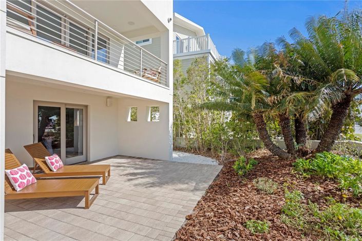 Image No.49-4 Bed Property for sale