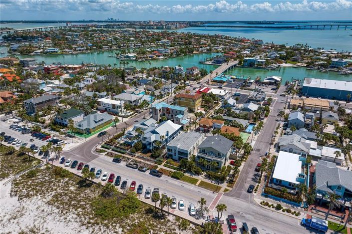 Image No.51-4 Bed Property for sale