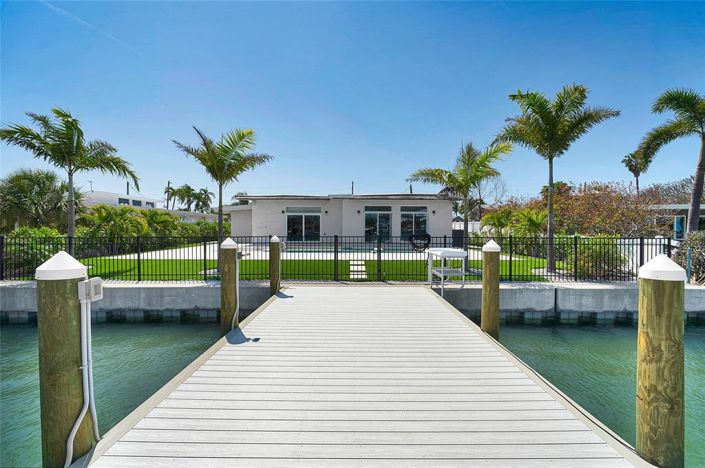 Image No.24-4 Bed Property for sale