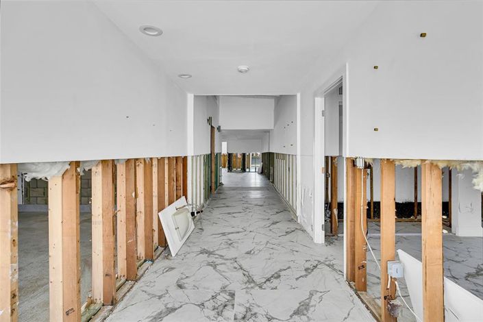 Image No.34-4 Bed Property for sale