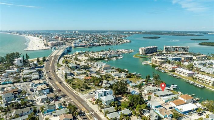 Image No.13-3 Bed Property for sale