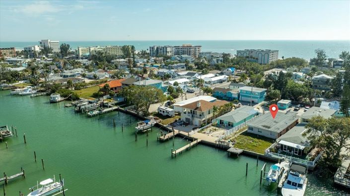 Image No.6-3 Bed Property for sale