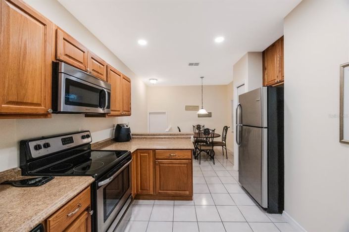 Image No.21-3 Bed Townhouse for sale