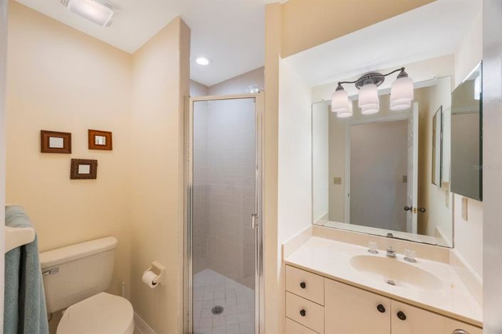 Image No.35-3 Bed Townhouse for sale