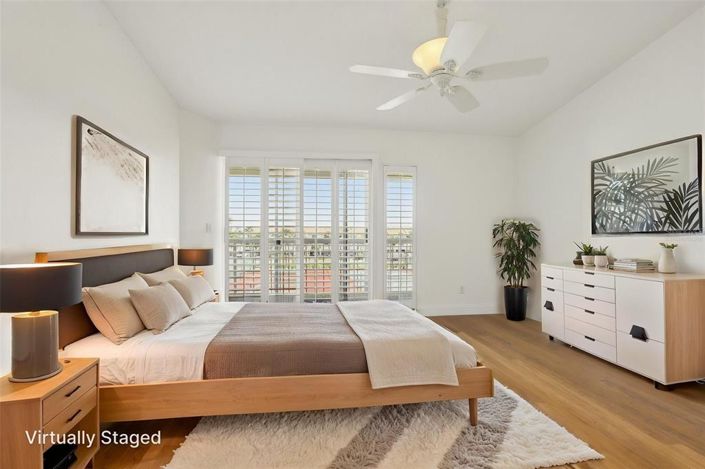 Image No.13-3 Bed Townhouse for sale