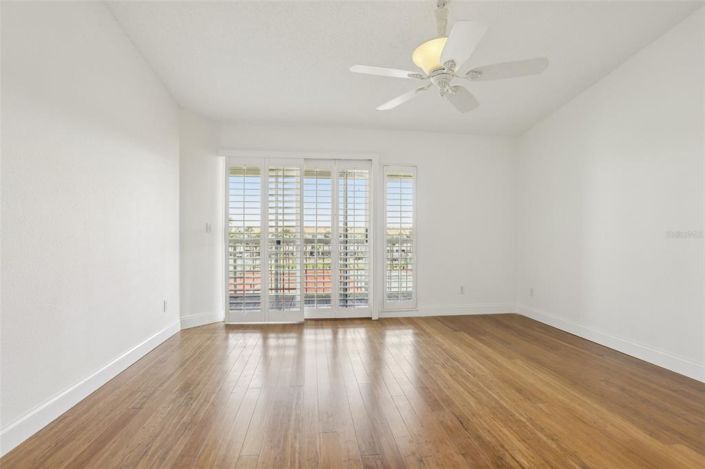 Image No.14-3 Bed Townhouse for sale