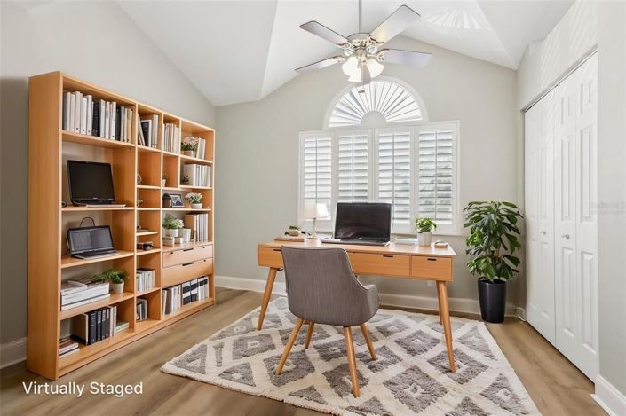 Image No.8-3 Bed Townhouse for sale