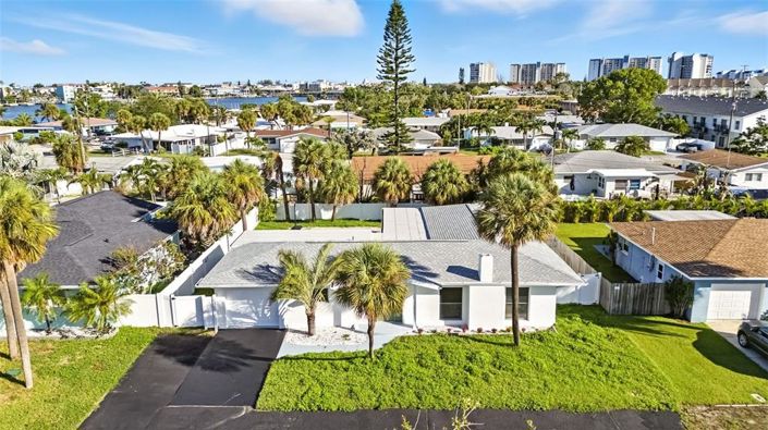 Image No.35-3 Bed Property for sale