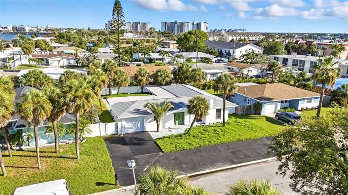 Image No.36-3 Bed Property for sale