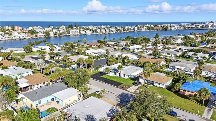 Image No.38-3 Bed Property for sale