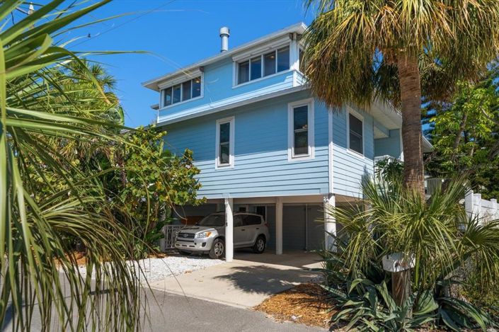 Image No.1-3 Bed Property for sale