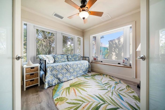 Image No.19-4 Bed Property for sale