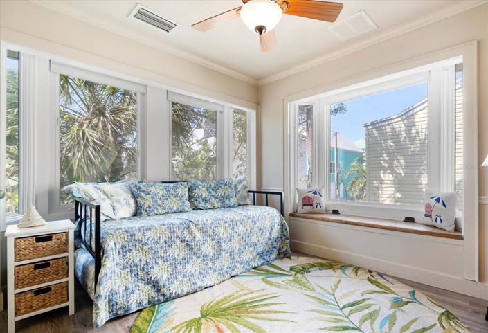 Image No.20-4 Bed Property for sale