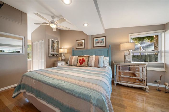 Image No.25-Propriété de 1 chambre à vendre à Treasure Island