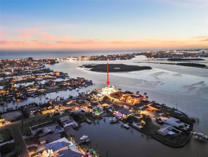 Image No.4-Propriété de 4 chambres à vendre à Treasure Island