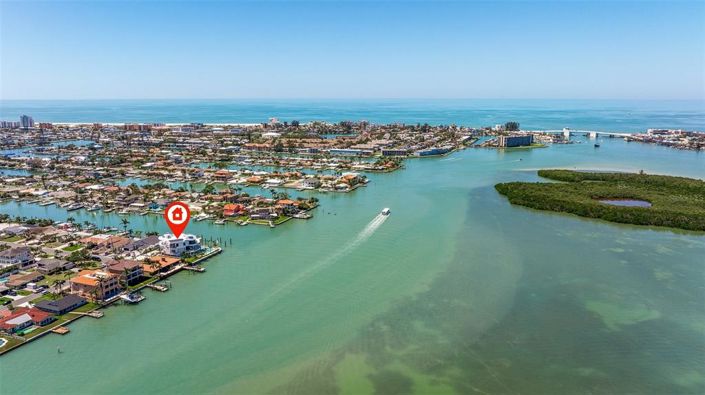 Image No.75-5 Bed Property for sale