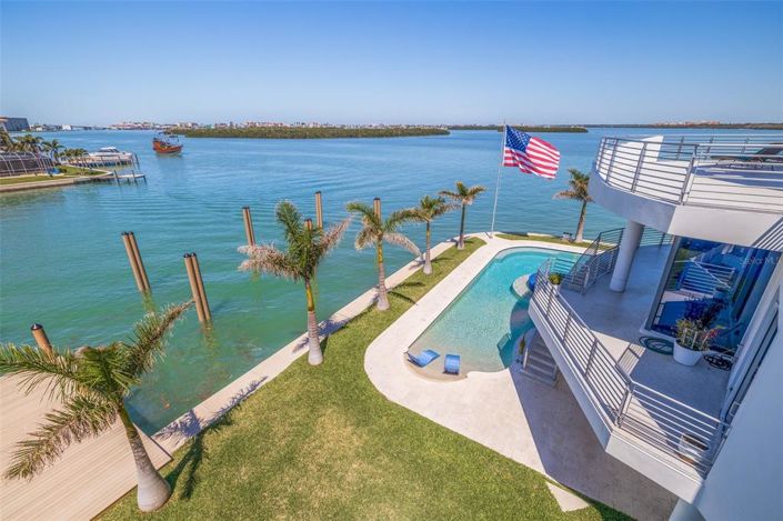 Image No.78-5 Bed Property for sale