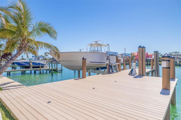 Image No.90-5 Bed Property for sale