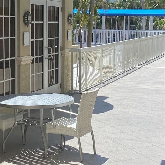 Image No.17-2 Bed Property for sale