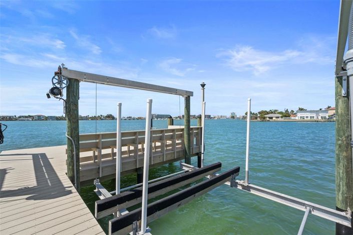 Image No.11-4 Bed Property for sale