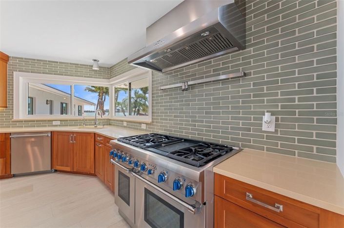 Image No.29-4 Bed Property for sale