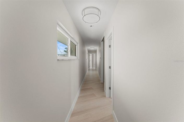 Image No.65-4 Bed Property for sale