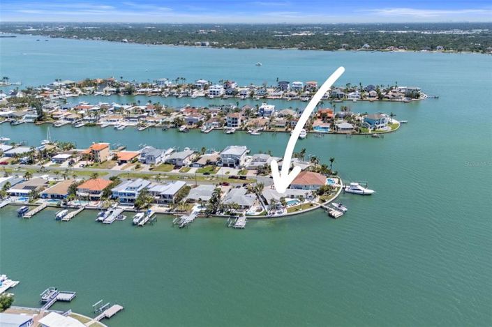 Image No.76-4 Bed Property for sale