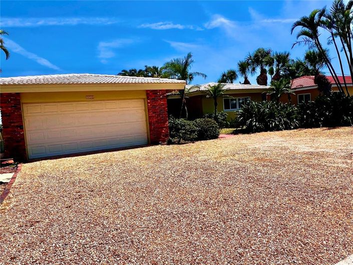 Image No.19-2 Bed Property for sale