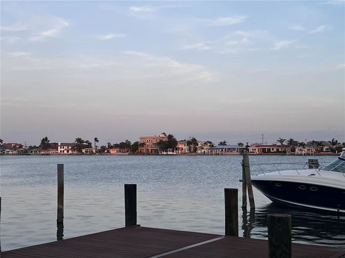 Image No.23-2 Bed Property for sale