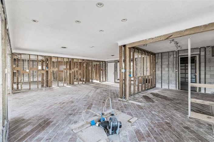 Image No.24-Propriété de 2 chambres à vendre à Floride