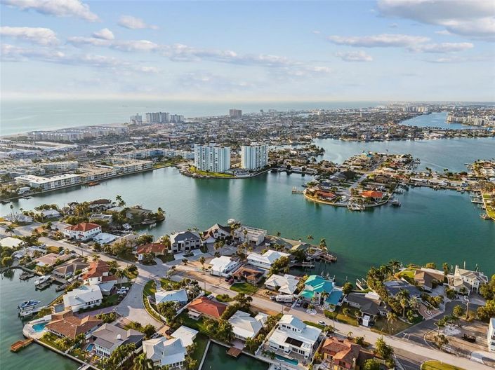 Image No.8-Propriété de 2 chambres à vendre à Floride