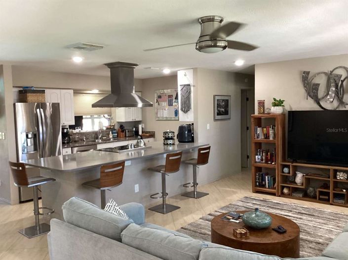 Image No.6-3 Bed Property for sale