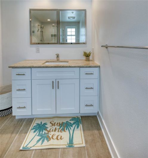 Image No.13-2 Bed Property for sale