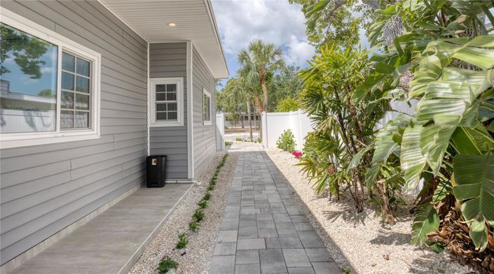 Image No.6-2 Bed Property for sale