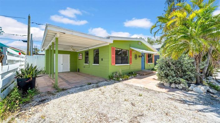 Image No.2-Propriété de 2 chambres à vendre à Treasure Island