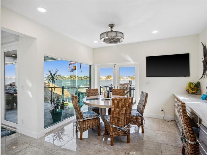 Image No.13-4 Bed Property for sale