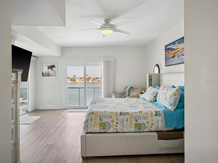 Image No.23-4 Bed Property for sale