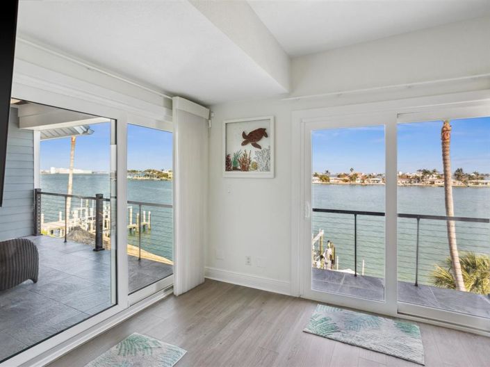 Image No.25-4 Bed Property for sale