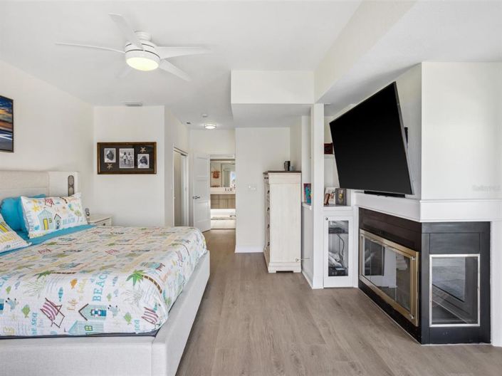 Image No.27-4 Bed Property for sale